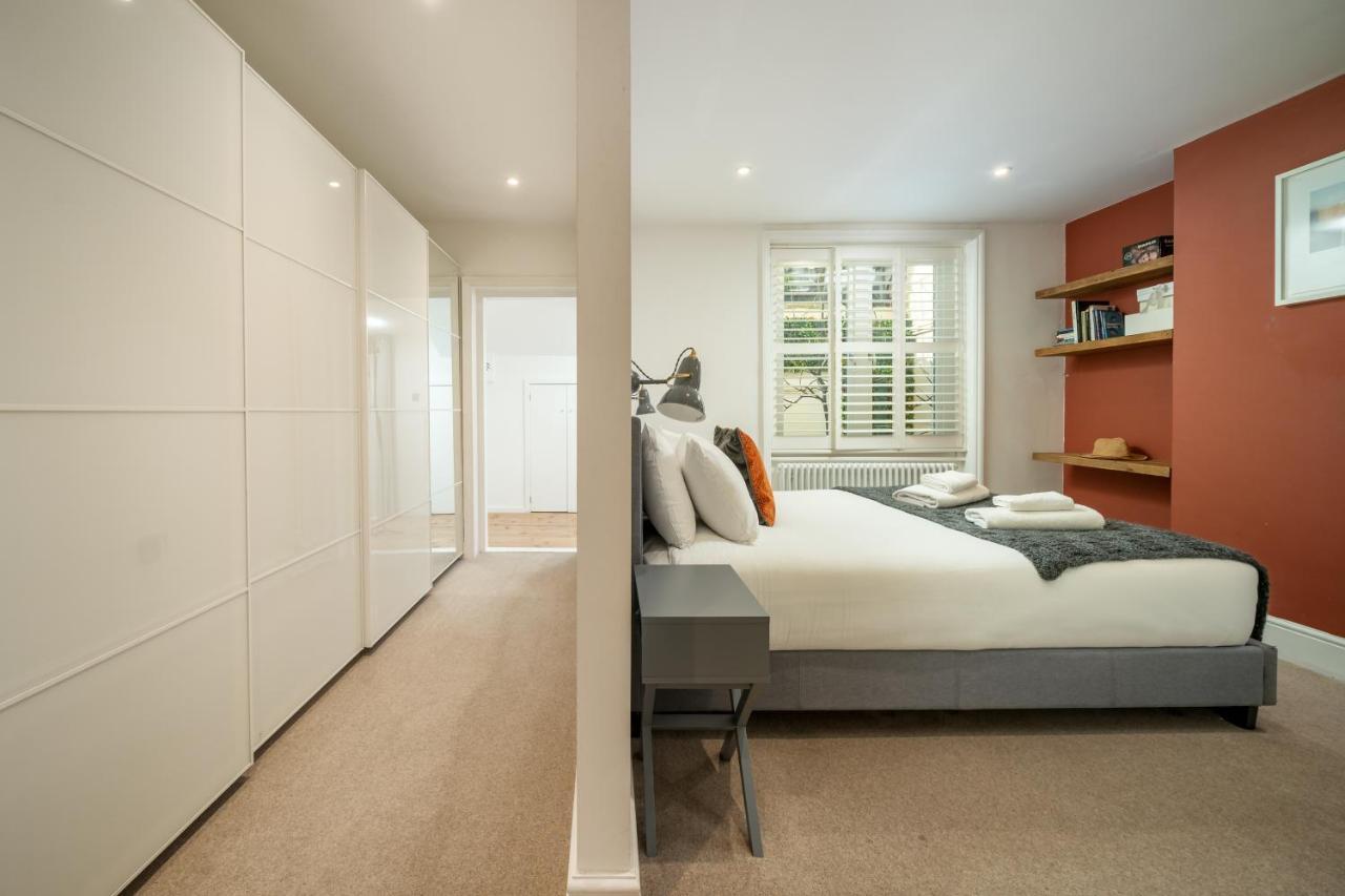 Sleek Flat With Communal Courtyard London Bagian luar foto