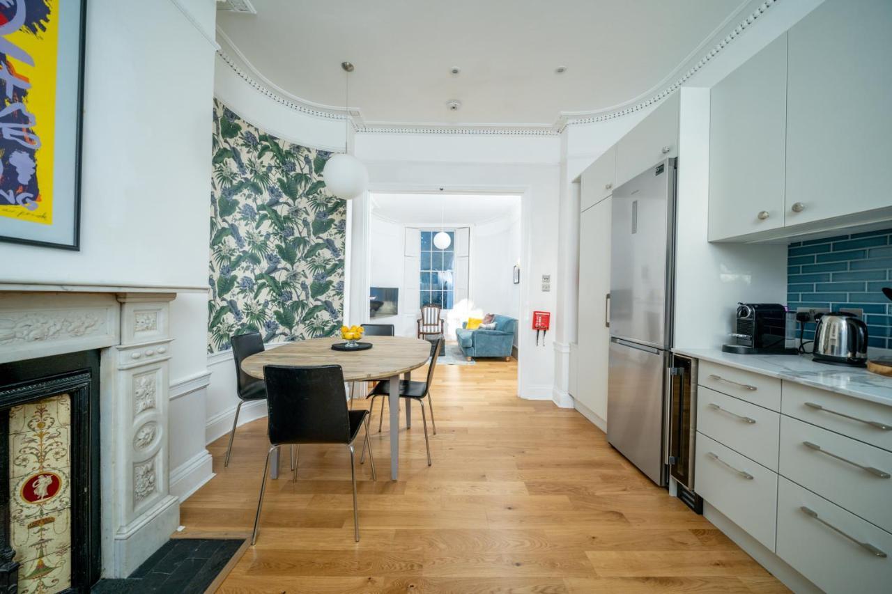 Sleek Flat With Communal Courtyard London Bagian luar foto